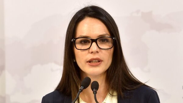 Vocera aclara que dejó el sector privado
