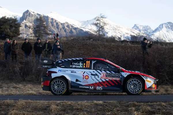 Neuville sorprende a Ogier y Evans y se adjudica la primera parte del rally de Montecarlo - Automovilismo - ABC Color