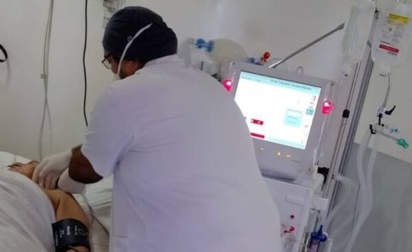 Implementan hemodiálisis en urgencias del Hospital Regional