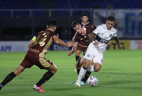 Versus / Olimpia y Nacional se sacan chispas, pero quedan a mano en Sajonia