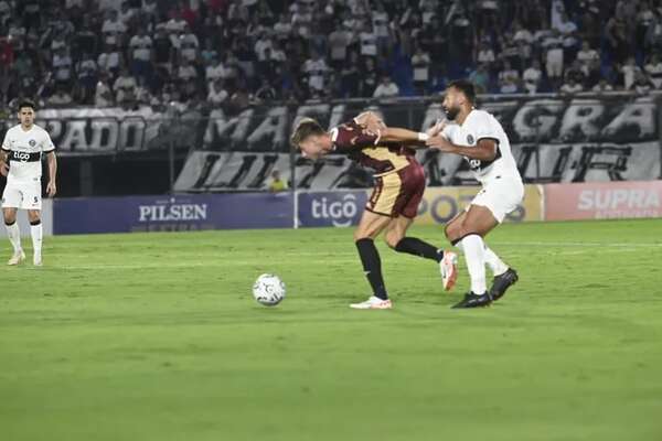 Olimpia vs. Nacional: El decano no puede y empata ante la academia - Fútbol - ABC Color