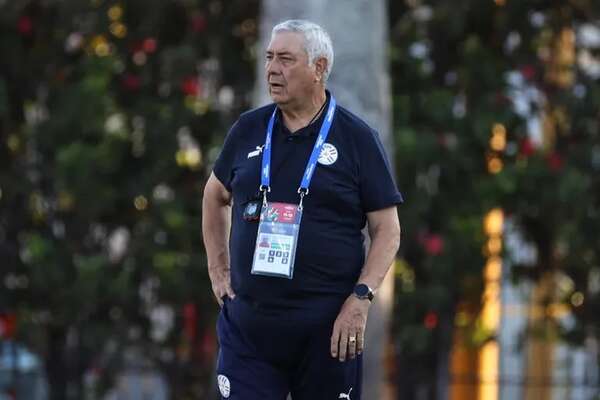 Carlos Jara Saguier: “queremos clasificar, vamos a pelearle a cualquiera” - Fútbol - ABC Color