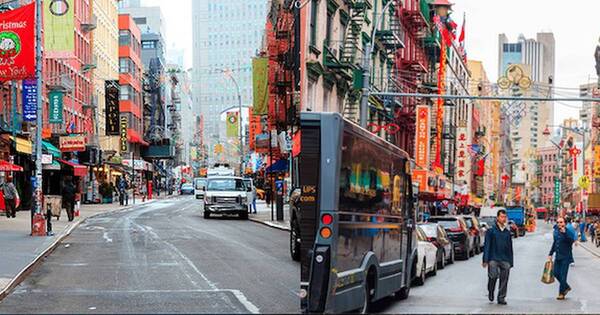 La Nación / Pichu, Otto e Ismael: tres de los 8 millones de historias que hay en NYC