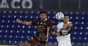 La Nación / Candente y friccionado empate