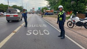 Más de 50 multas por no respetar carril de buses en la ex Transchaco
