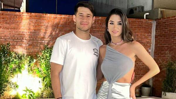 ¡Tito Torres ya se muestra viviendo con su esposa e hijos en Brasil!