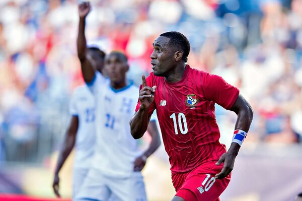 Falleció Luis Tejada, leyenda de la Selección de Panamá | 1000 Noticias