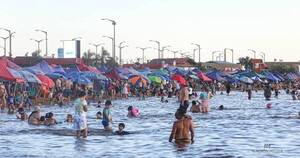La Nación / Playa Carmen del Paraná y San José - OJO Galería