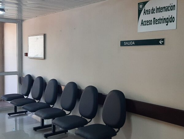 Director del Hospital de Itauguá destaca baja ocupación por dengue y covid-19 · Radio Monumental 1080 AM