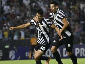 Libertad, el campeón, visita al Sp. Trinidense en Villa Elisa - Fútbol - ABC Color