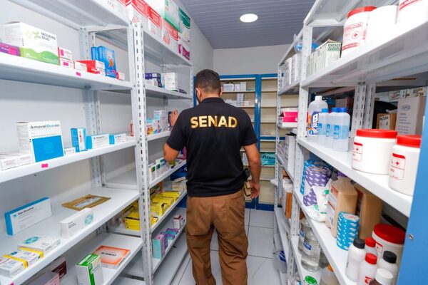 Acusado por venta sin receta de fármacos controlados continuará preso