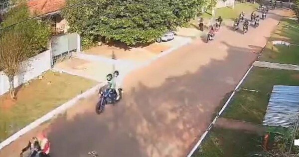 MOTOCHORROS ROBAN EN PANDILLA - La Voz del Norte