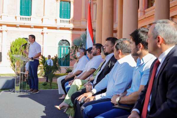 Peña: “Si queremos resolver el futuro del Paraguay, tenemos que enfrentar el problema del hambre” - ADN Digital