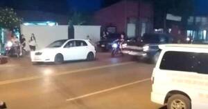 La Nación / Al huir de ladridos, a peatón le mató una moto