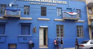 La Nación / Idea de crear un nuevo partido se desvaneció y apuntan a recuperar el PLRA