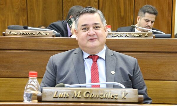 Tiki admite que hay fundamentos para redireccionar el Fonacide