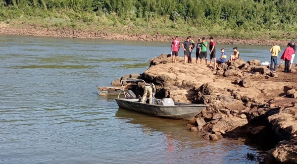 Hallan cuerpo de niña en aguas del Paraná - Noticiero Paraguay