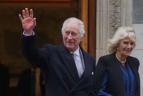 Carlos III ya está de alta tras su cirugía de próstata - Gente - ABC Color