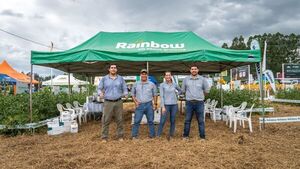 Rainbow presentó sus innovaciones para combatir la fuerte presión de plagas y malezas
