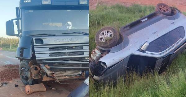 Diario HOY | Guairá: choque entre camión tumba y camioneta acaba en vuelco