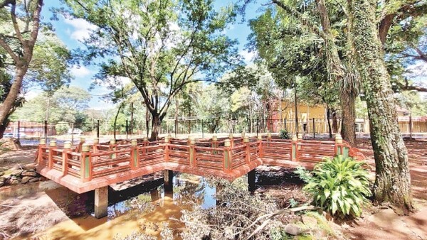 Emblemático Parque Chino de CDE se encuentra en deplorable estado