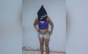Embarazada fue capturada tras robar celular y herramientas
