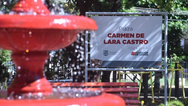 Retiran pedido de cambio de nombre de plaza Carmen de Lara Castro