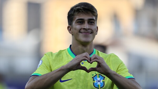 Brasil gana su tercer partido en línea
