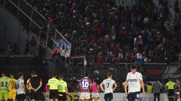 Cerro Porteño-2 de Mayo, suspendido por razones de seguridad