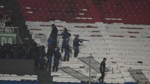La Policía explica el ingreso tardío de los cascos azules