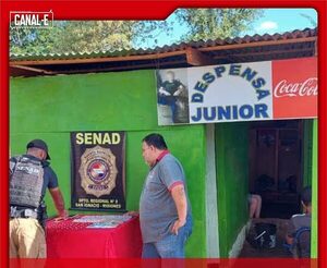 EN ESTA DESPENSA NO SE VENDÍA CHICLE SINO DROGA