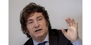 Gobierno de Javier Milei deroga 69 regulaciones que "obstaculizaban" el comercio interno - Revista PLUS