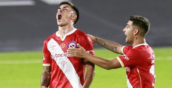 Versus / El paraguayo "tapado" que quiere Boca Juniors