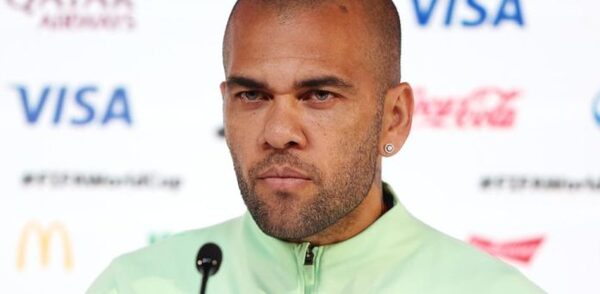 El juicio al ex futbolista brasileño Dani Alves comenzará el 5 de febrero próximo