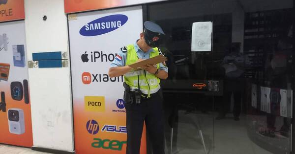 La Nación / Tras denunciar robo en shopping, policía brasileño consiguió devolución de dinero