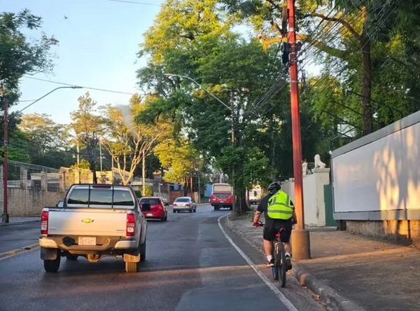 Manual define reglas para ciclistas