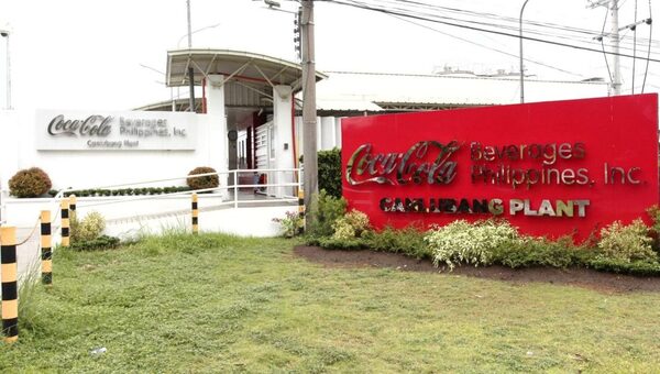 Coca-Cola recibe el visto bueno para adquirir la embotelladora de Filipinas - Revista PLUS