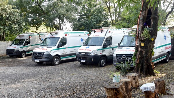 IPS suspende uso de ambulancias a pacientes renales y con cáncer por falta de mantenimiento
