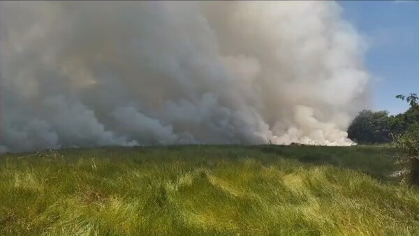Más de un incendio arrasa zonas entre San Bernardino e Ypacaraí