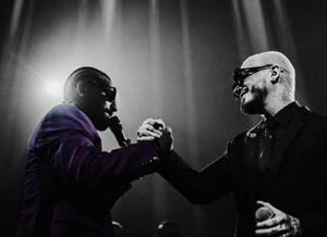 Tremenda colaboración: Maluma y J Balvin presentan su nuevo éxito 'Gafas Negras' - trece
