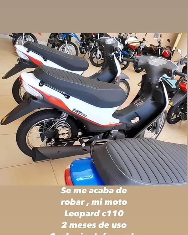 Difunden video del hurto de una motocicleta en el barrio Centro