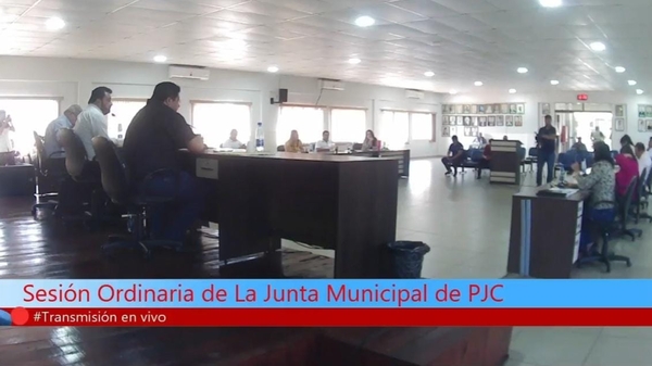 Concejales proponen que comisarías dejen de estar infestadas de vehículos incautados - Radio Imperio 106.7 FM