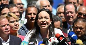 La Nación / EE. UU. reimpone sanciones a Venezuela
