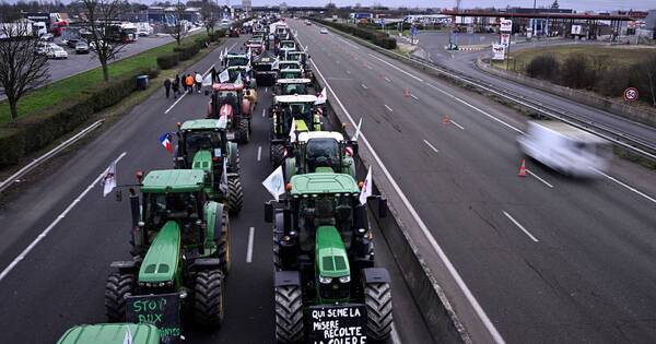 La Nación / Incertidumbre por acuerdo EU-Mercosur debido a protestas de agricultores