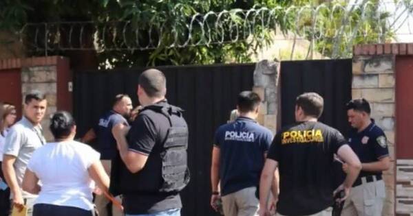La Nación / Detienen a dos personas vinculadas al esquema de venta de cargos en IPS