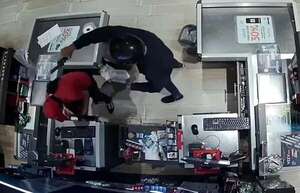 Video: asalto a mano armada en tienda de Fernando de la Mora - Policiales - ABC Color