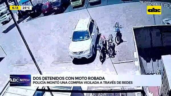 Video: Dos detenidos con moto robada - ABC Noticias - ABC Color