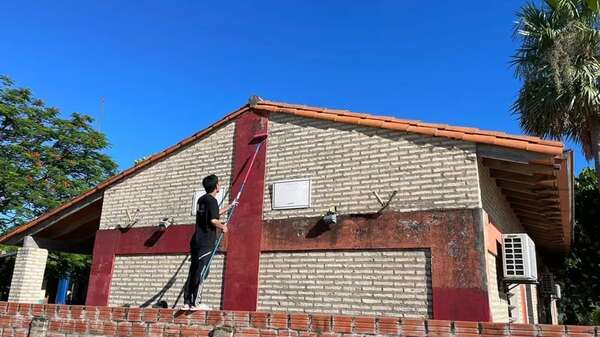Voluntarios japoneses ayudaron a escuela de Puerto Guaraní - Nacionales - ABC Color
