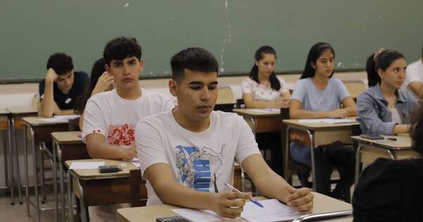 Diario HOY | Becas del Gobierno: EBY realiza talleres de orientación para postulantes