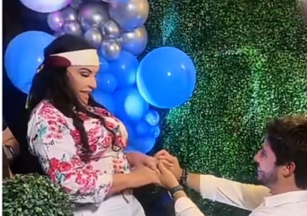 (VIDEO)Zuni Castiñeira y su novio ya utilizan las alianzas de matrimonio